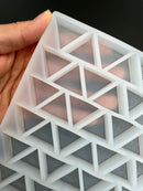 5,1 ml moule gommeux triangle pyramide - 220 cavités-3